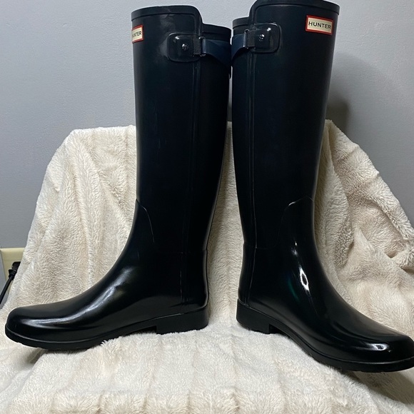 Hunter Wellies Flat Black Rain Boots adjustable strap at top size 9 With Box - Picture 8 of 10